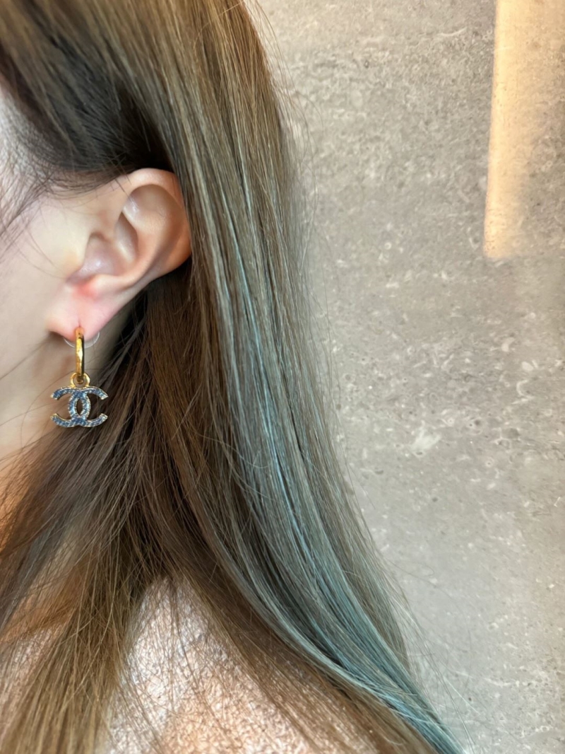 Ch**el earrings